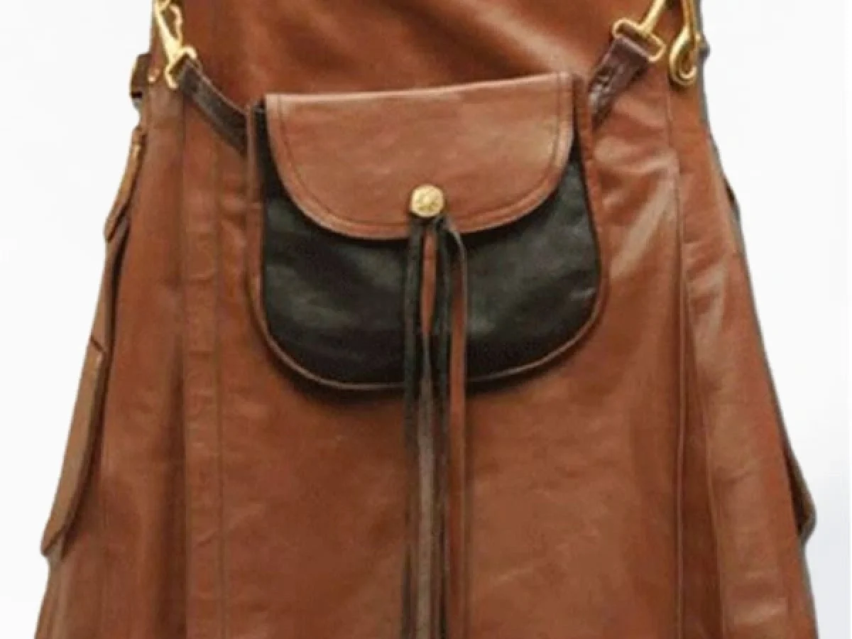 Divano angolare 1242 Kilt in pelle marrone, Zanotta