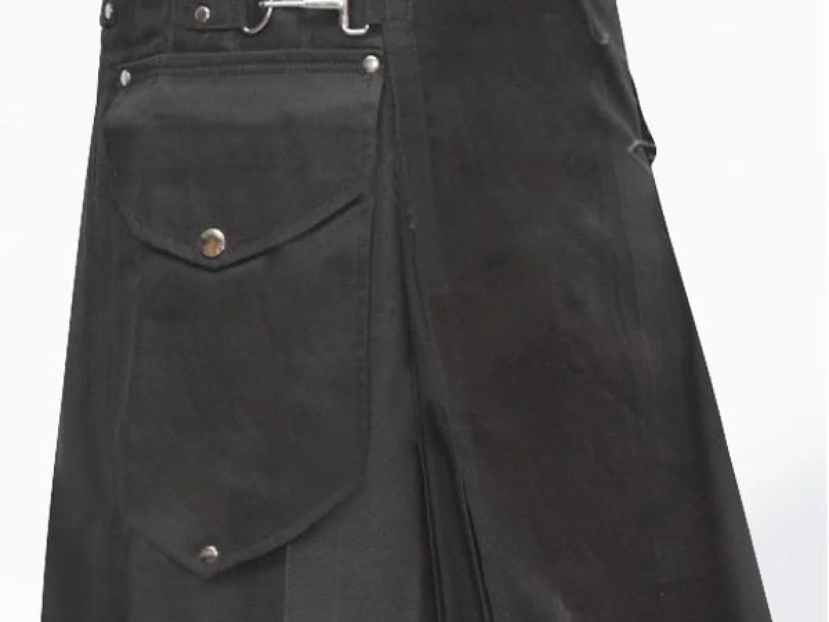 Kilt Utilitaire Noir Pour Homme – Style Traditionnel écossais Moderne, Ceinture Réglable, Plis Structurés – Parfait Pour Concerts Et Streetwear