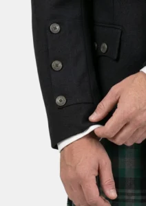 Argyle Three-Button Gauntlet Cuff Style