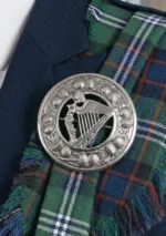 Lady Harp Kilt Fly Plaid Brooch Front