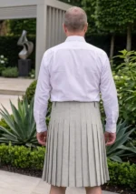 Men's White Wool Kilt Back