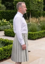 Men's White Wool Kilt Side